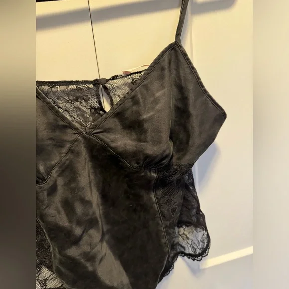 Victoria Secret Silk lingerie top - Picture 4 of 7